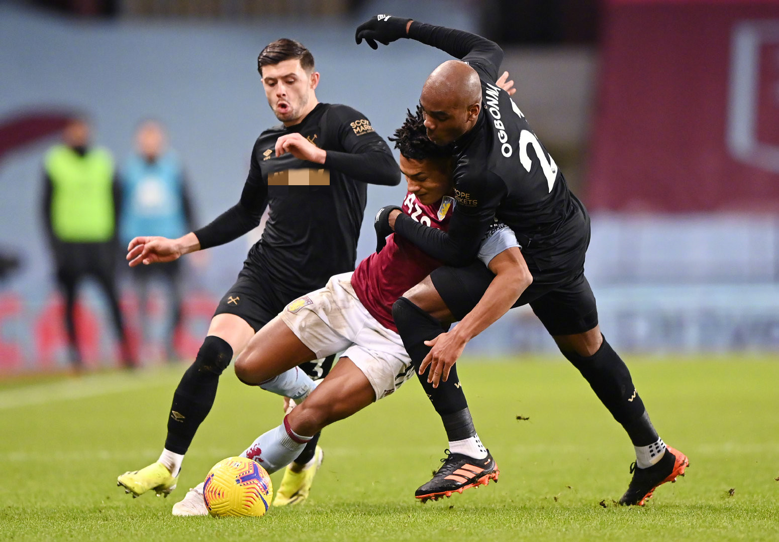 联的股东席 联的股东席