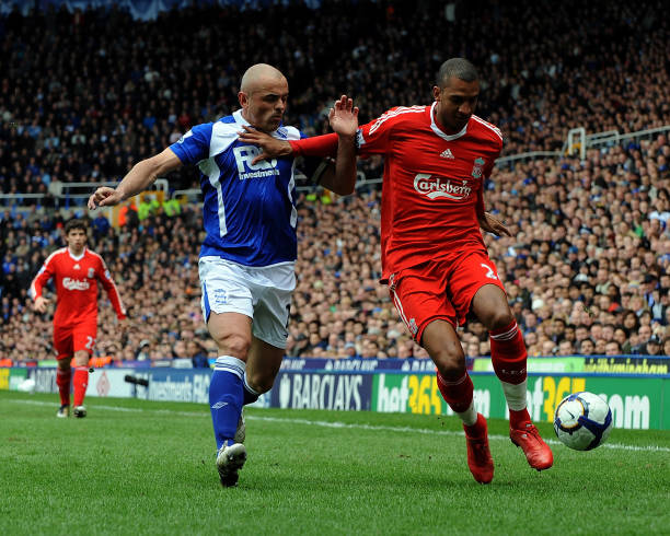 后防线竞争 后防线竞争